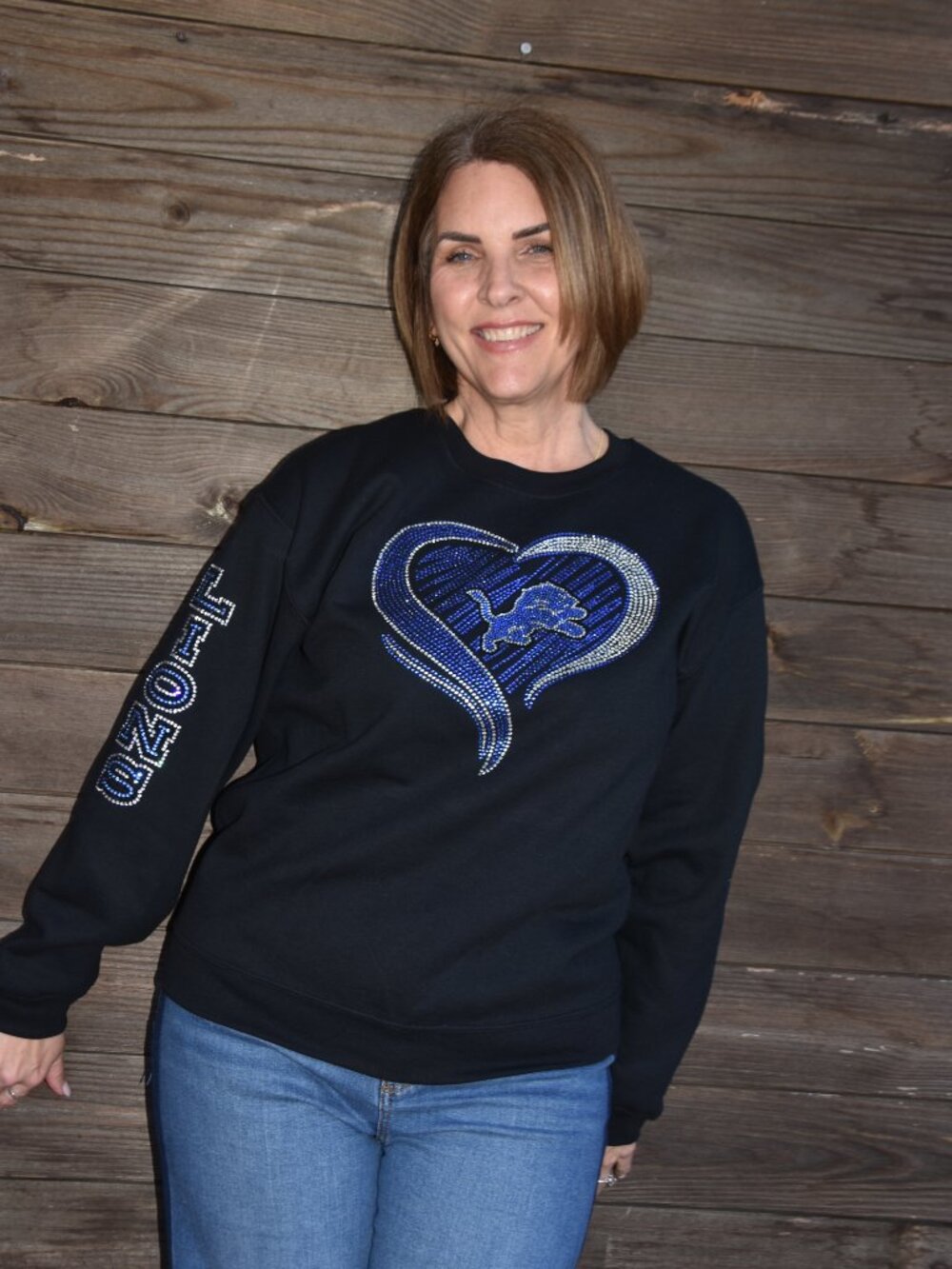 Lions black rhinestone bling sweatshirt sizes S,M,L,XL,2X,3X.4X,5